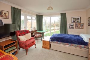 Garden Room- click for photo gallery
